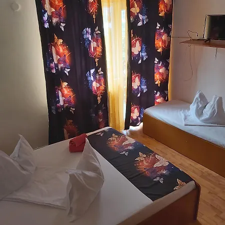Premium Travel Lodge