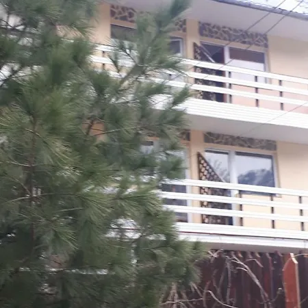 Premium Travel Lodge