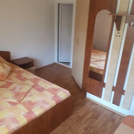 Lodge Premium Travel